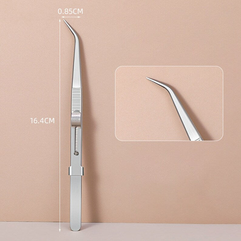 2 Pcs Set 6" Durable Stainless Steel Tweezer Set: Rust-resistant, HighMade of stainless steel, resistant to rust and corrosionHighly elastic design, suitable for various sizesAnti-static treatment to prevent static interferenceFeatures